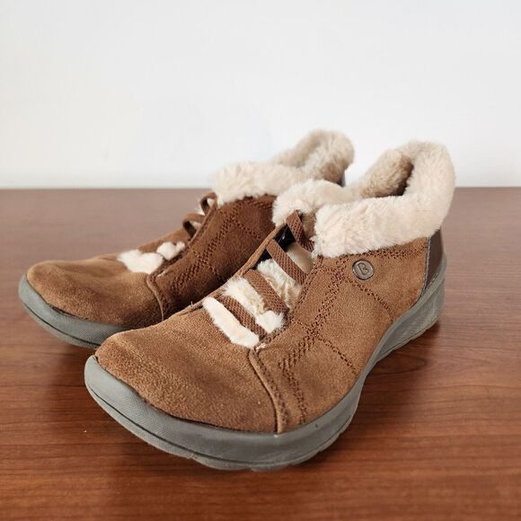 Bzees Golden Faux Fur Trim Slip On Casual Booties Comfort Women’s 6.5 M - Picture 2 of 11